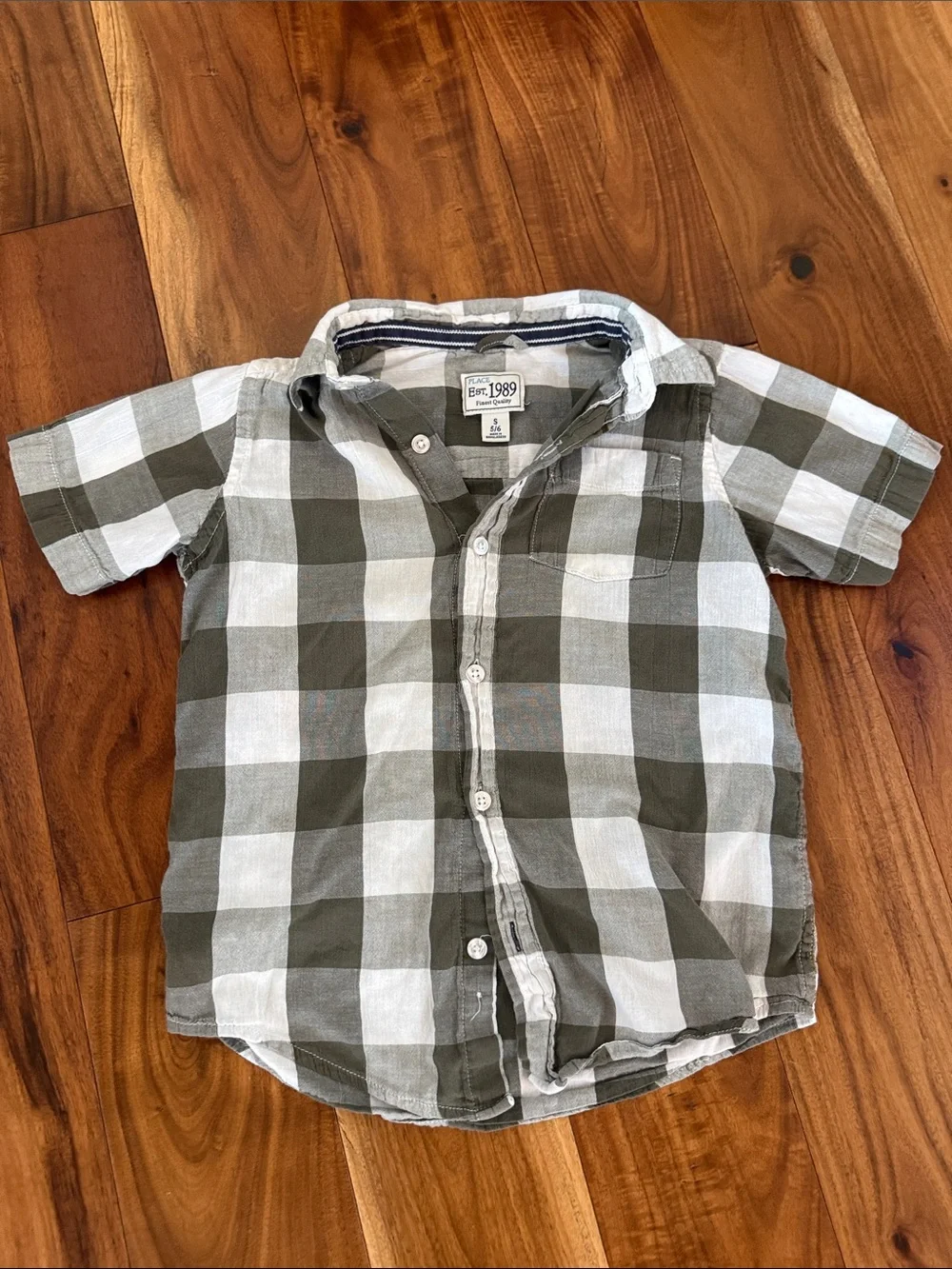 GAP Boys Olive and White Plaid Short-Sleeve Button-Down